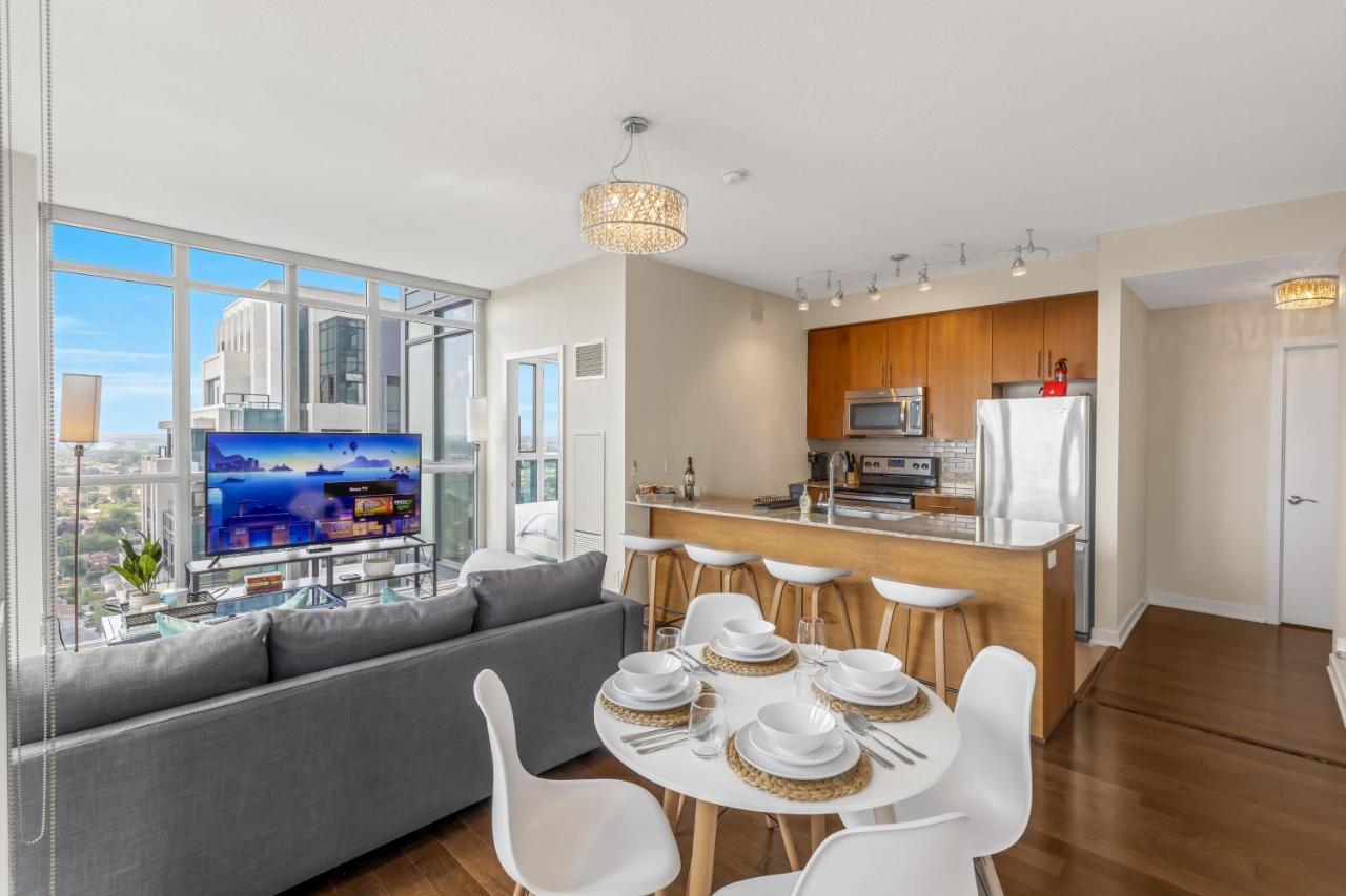 Ultra Luxurious 2.5 Bedroom 2 Full Bathroom 1 Parking Condo Near Sq1 Striking Views Місісаґа Екстер'єр фото